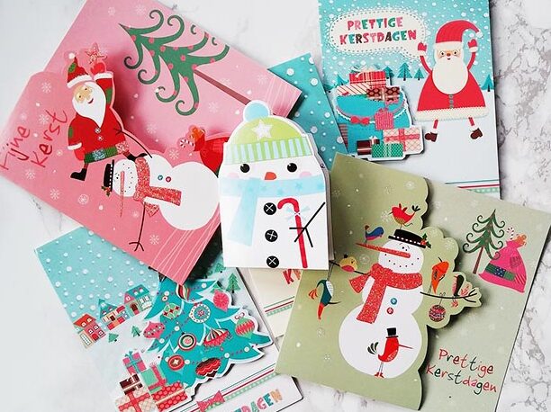 クリスマスカードを送る理由とその意義